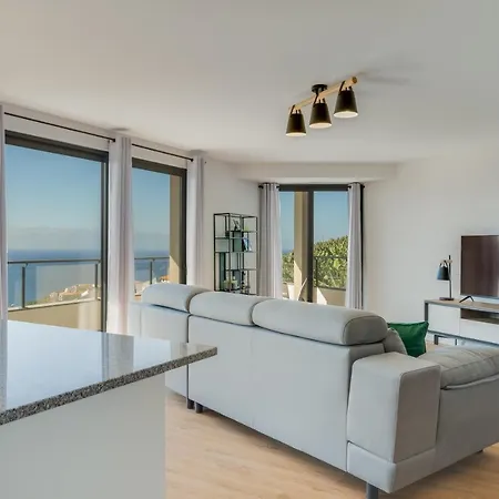 Banana Tree Apartment Camara de Lobos Exterior photo